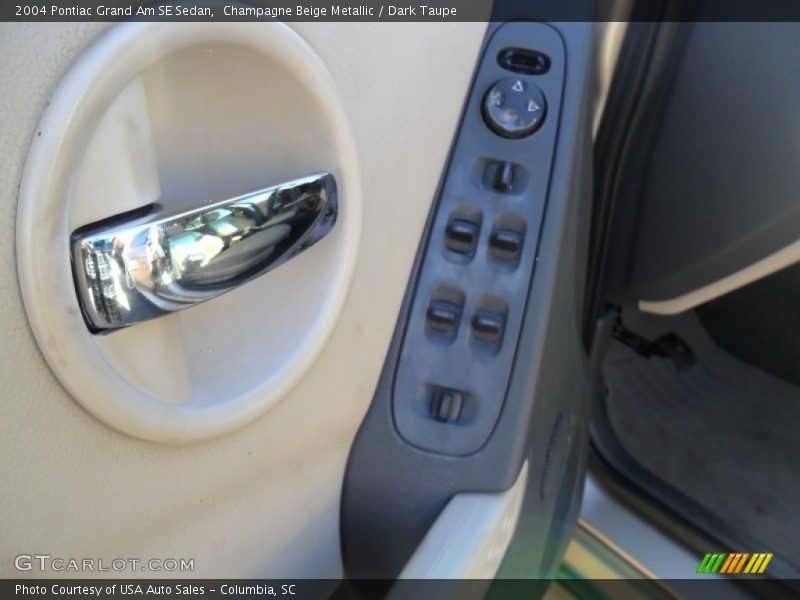 Champagne Beige Metallic / Dark Taupe 2004 Pontiac Grand Am SE Sedan