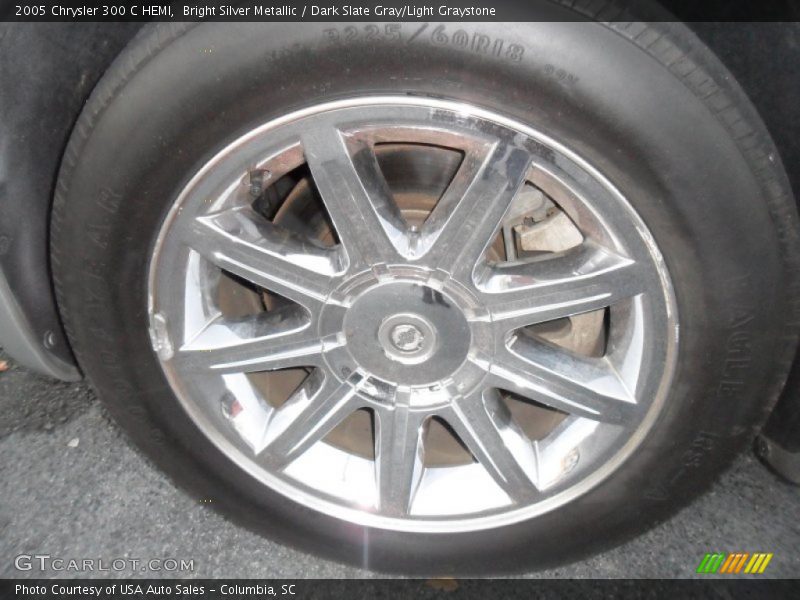 Bright Silver Metallic / Dark Slate Gray/Light Graystone 2005 Chrysler 300 C HEMI