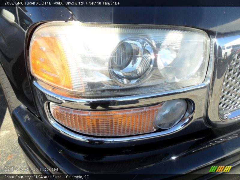 Onyx Black / Neutral Tan/Shale 2001 GMC Yukon XL Denali AWD