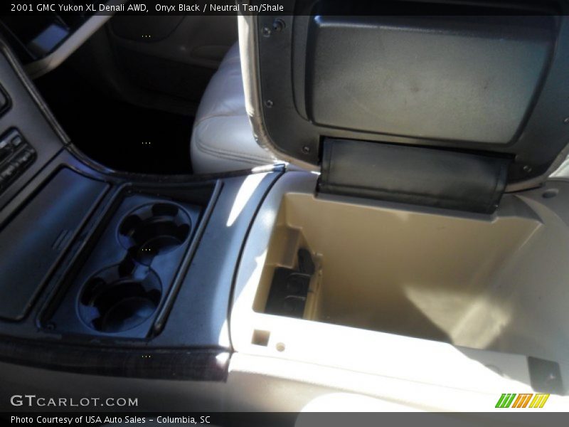 Onyx Black / Neutral Tan/Shale 2001 GMC Yukon XL Denali AWD