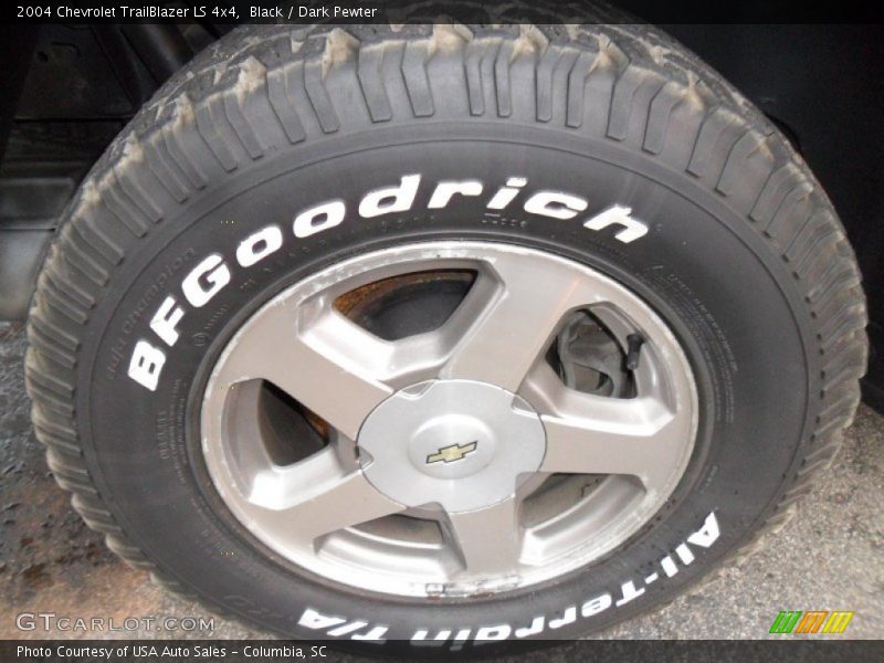 Black / Dark Pewter 2004 Chevrolet TrailBlazer LS 4x4