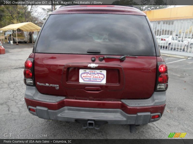 Majestic Red Metallic / Ebony 2005 Chevrolet TrailBlazer EXT LS 4x4