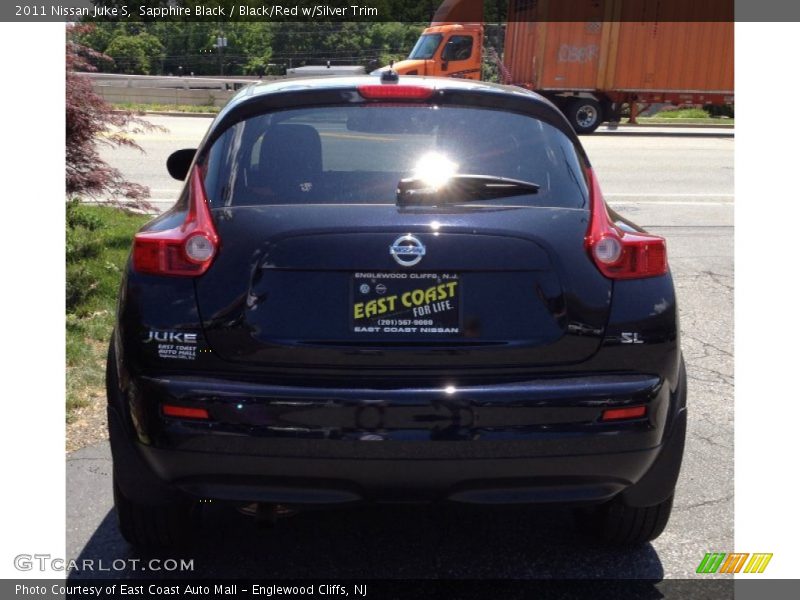 Sapphire Black / Black/Red w/Silver Trim 2011 Nissan Juke S