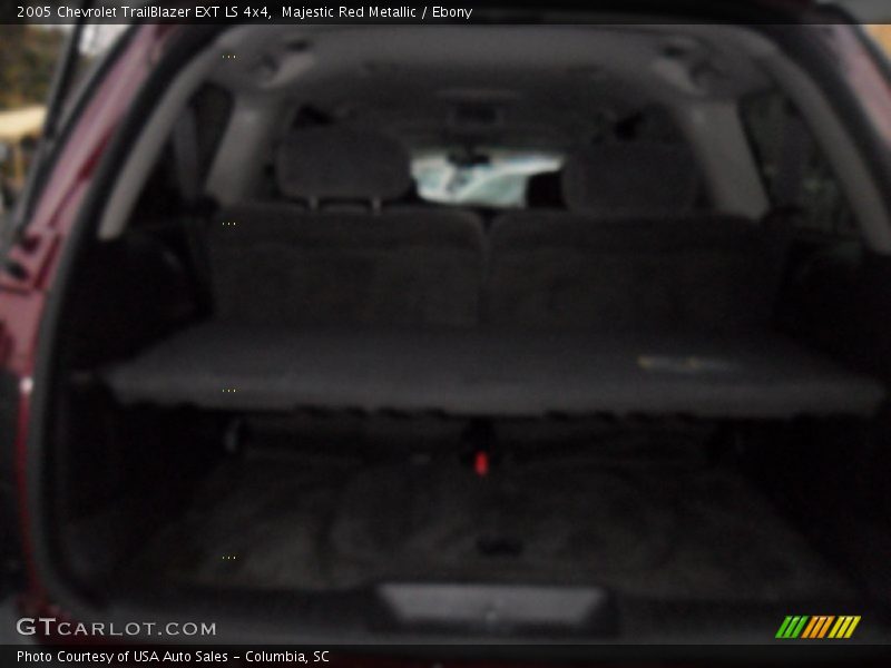 Majestic Red Metallic / Ebony 2005 Chevrolet TrailBlazer EXT LS 4x4