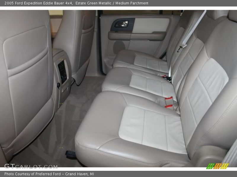 Estate Green Metallic / Medium Parchment 2005 Ford Expedition Eddie Bauer 4x4