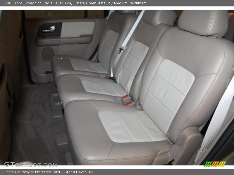Estate Green Metallic / Medium Parchment 2005 Ford Expedition Eddie Bauer 4x4