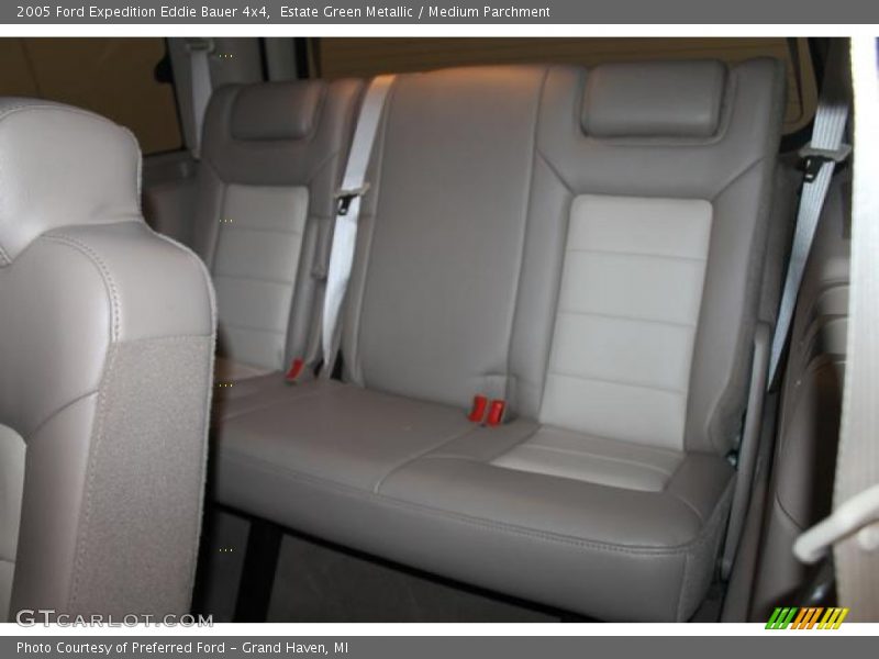 Estate Green Metallic / Medium Parchment 2005 Ford Expedition Eddie Bauer 4x4