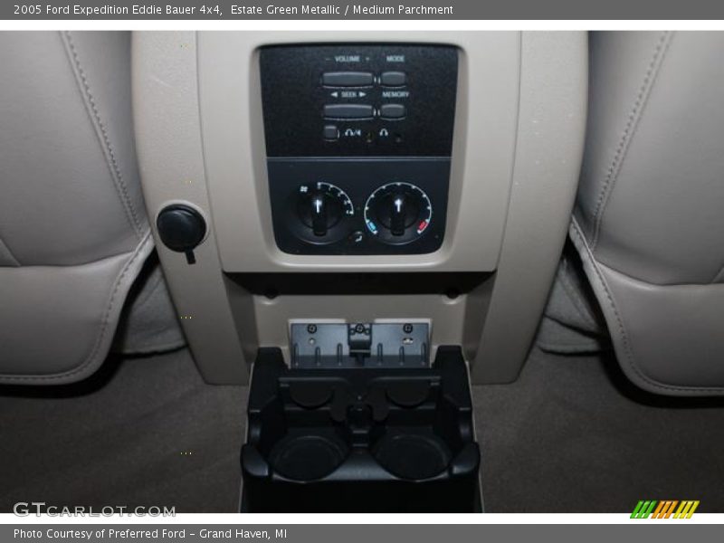 Estate Green Metallic / Medium Parchment 2005 Ford Expedition Eddie Bauer 4x4