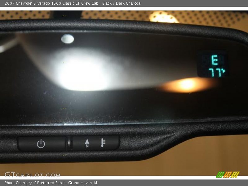 Black / Dark Charcoal 2007 Chevrolet Silverado 1500 Classic LT Crew Cab
