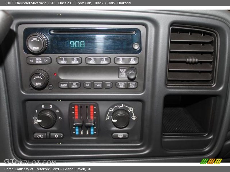 Black / Dark Charcoal 2007 Chevrolet Silverado 1500 Classic LT Crew Cab