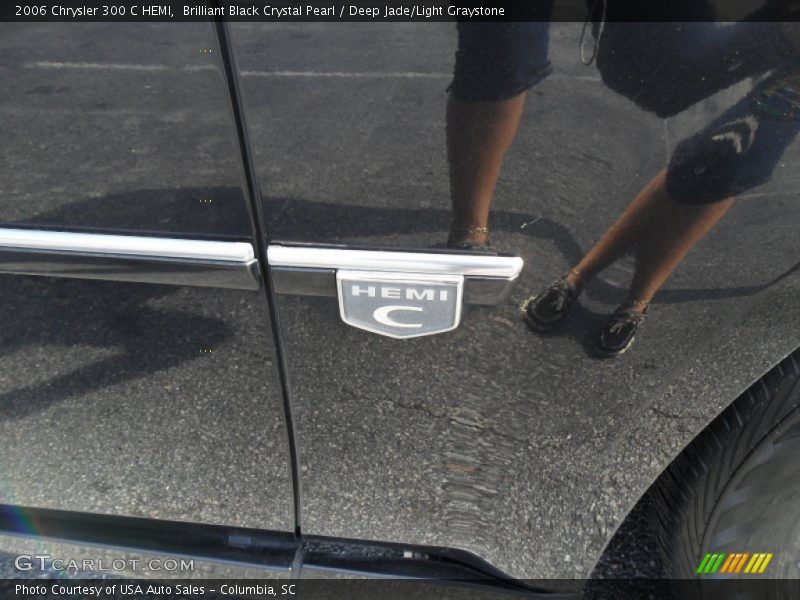 Brilliant Black Crystal Pearl / Deep Jade/Light Graystone 2006 Chrysler 300 C HEMI