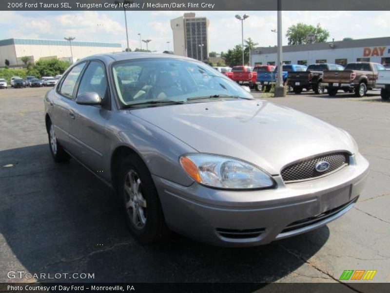 Tungsten Grey Metallic / Medium/Dark Flint Grey 2006 Ford Taurus SEL