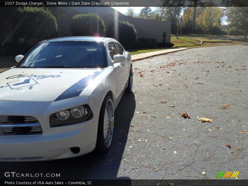 Stone White / Dark Slate Gray/Light Graystone 2007 Dodge Charger