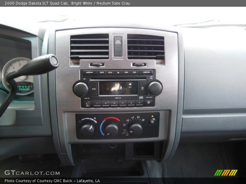 Bright White / Medium Slate Gray 2006 Dodge Dakota SLT Quad Cab