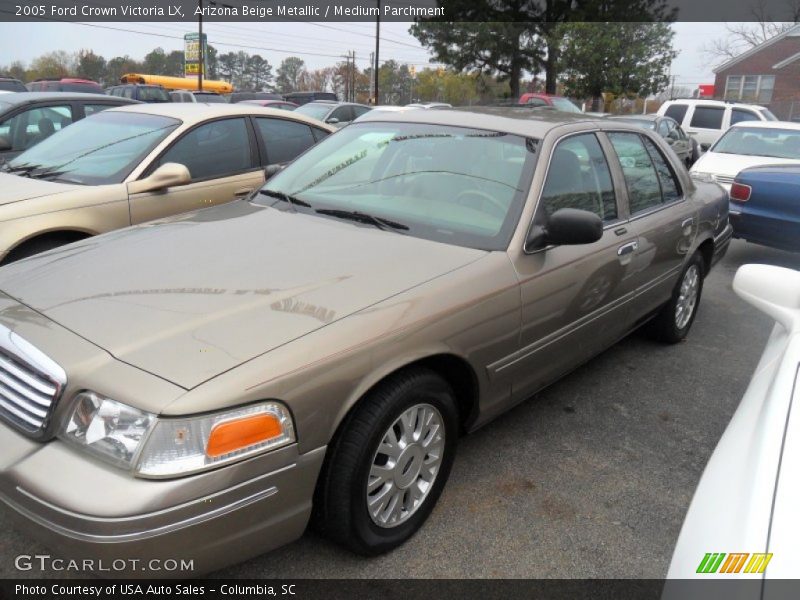 Arizona Beige Metallic / Medium Parchment 2005 Ford Crown Victoria LX