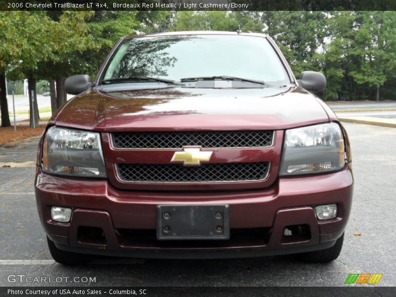Bordeaux Red Metallic / Light Cashmere/Ebony 2006 Chevrolet TrailBlazer LT 4x4