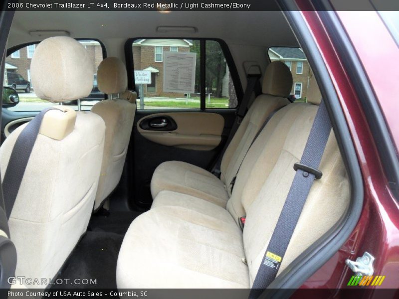 Bordeaux Red Metallic / Light Cashmere/Ebony 2006 Chevrolet TrailBlazer LT 4x4