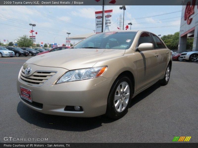 Desert Sand Metallic / Bisque 2009 Toyota Camry XLE