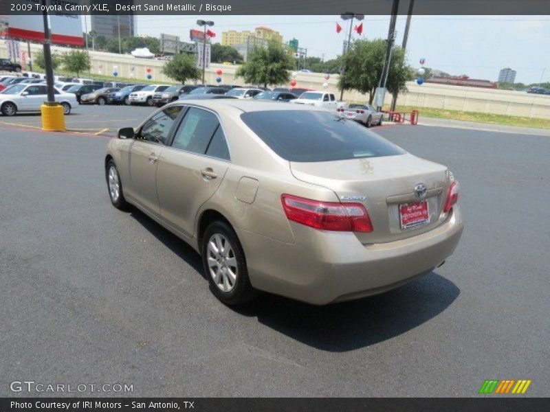Desert Sand Metallic / Bisque 2009 Toyota Camry XLE
