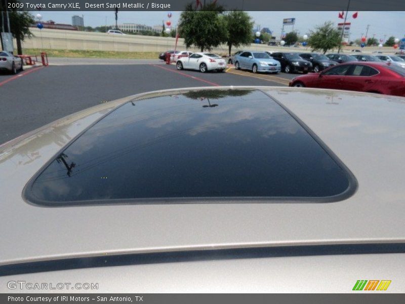 Desert Sand Metallic / Bisque 2009 Toyota Camry XLE