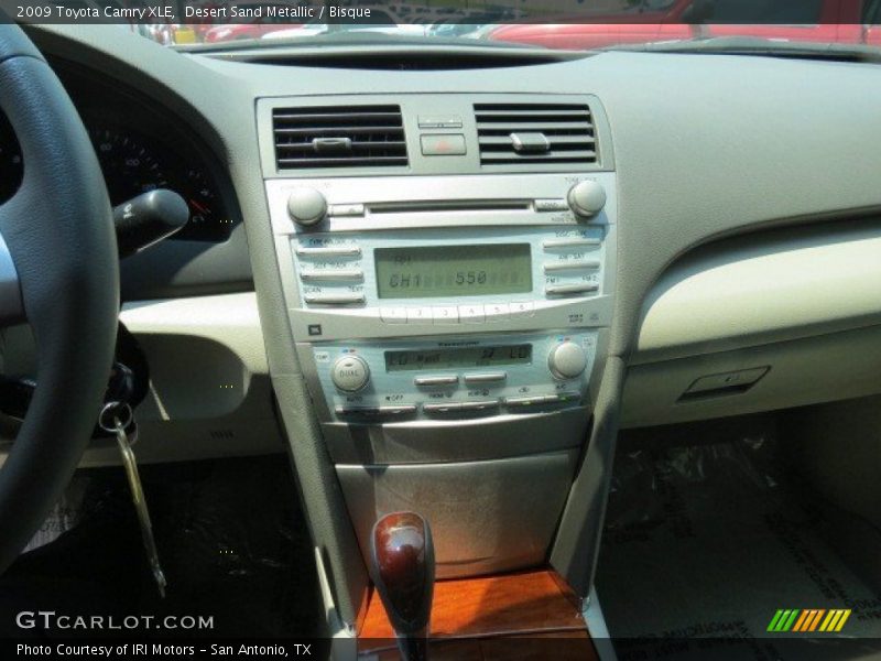 Desert Sand Metallic / Bisque 2009 Toyota Camry XLE