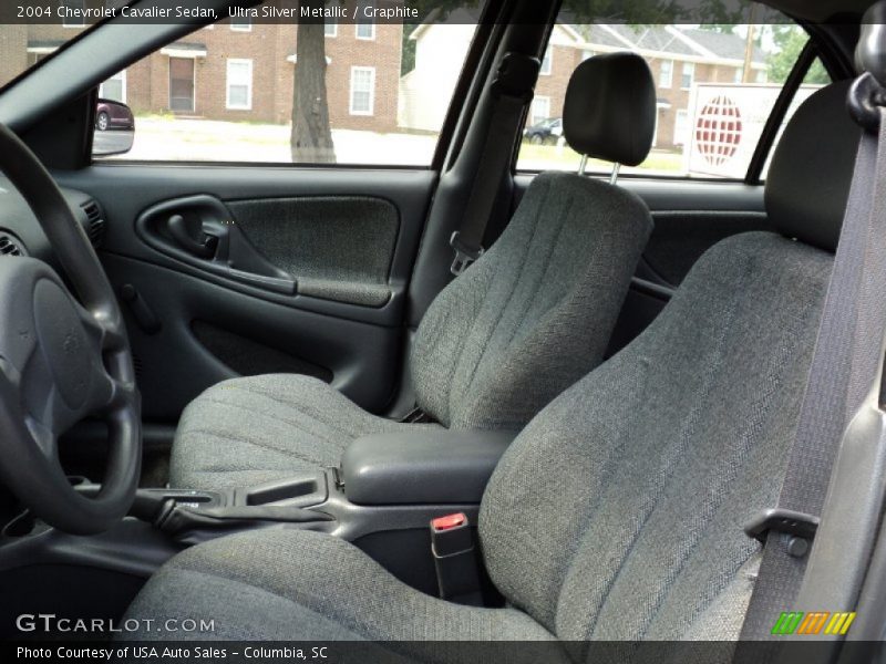 Ultra Silver Metallic / Graphite 2004 Chevrolet Cavalier Sedan