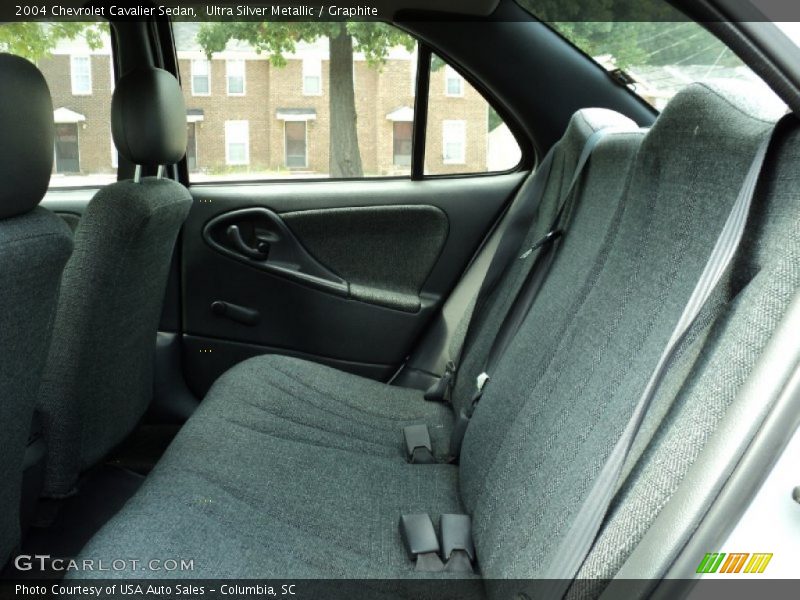 Ultra Silver Metallic / Graphite 2004 Chevrolet Cavalier Sedan