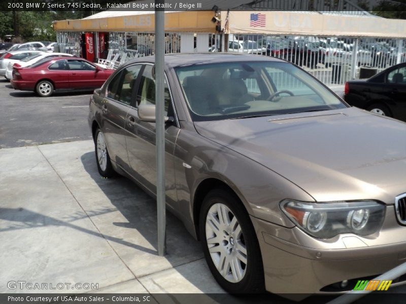 Kalahari Beige Metallic / Beige III 2002 BMW 7 Series 745i Sedan