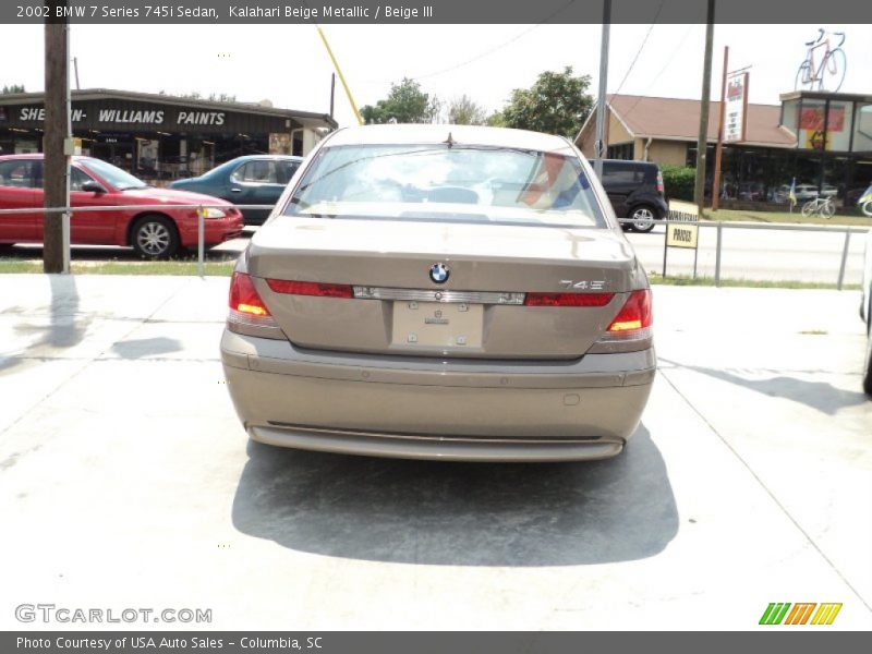 Kalahari Beige Metallic / Beige III 2002 BMW 7 Series 745i Sedan