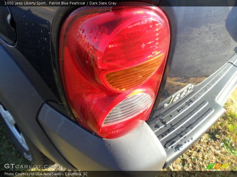 Patriot Blue Pearlcoat / Dark Slate Gray 2002 Jeep Liberty Sport