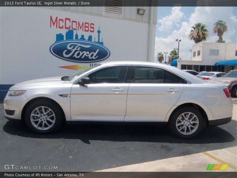 Ingot Silver Metallic / Dune 2013 Ford Taurus SE