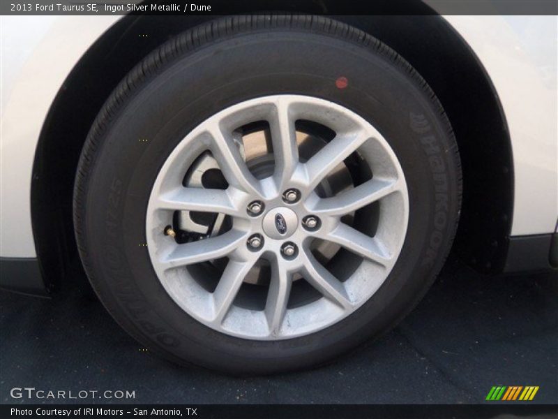  2013 Taurus SE Wheel