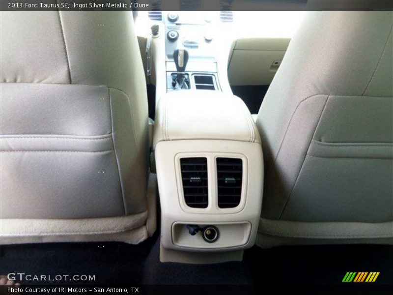 Ingot Silver Metallic / Dune 2013 Ford Taurus SE