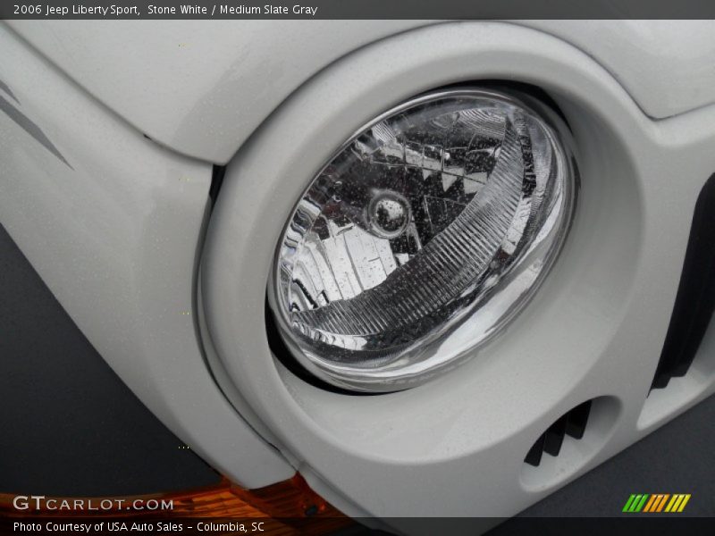Stone White / Medium Slate Gray 2006 Jeep Liberty Sport