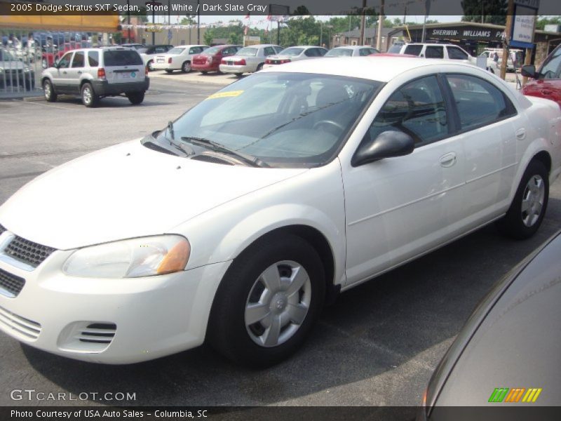 Stone White / Dark Slate Gray 2005 Dodge Stratus SXT Sedan