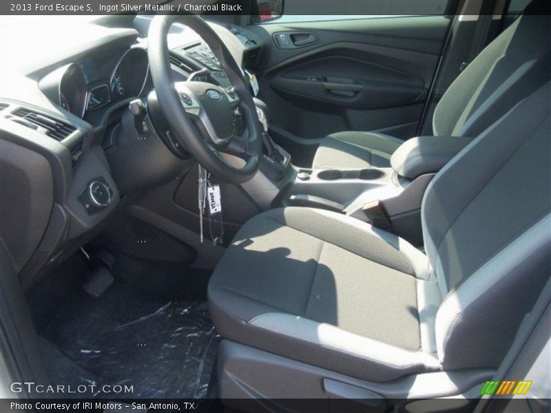 Ingot Silver Metallic / Charcoal Black 2013 Ford Escape S