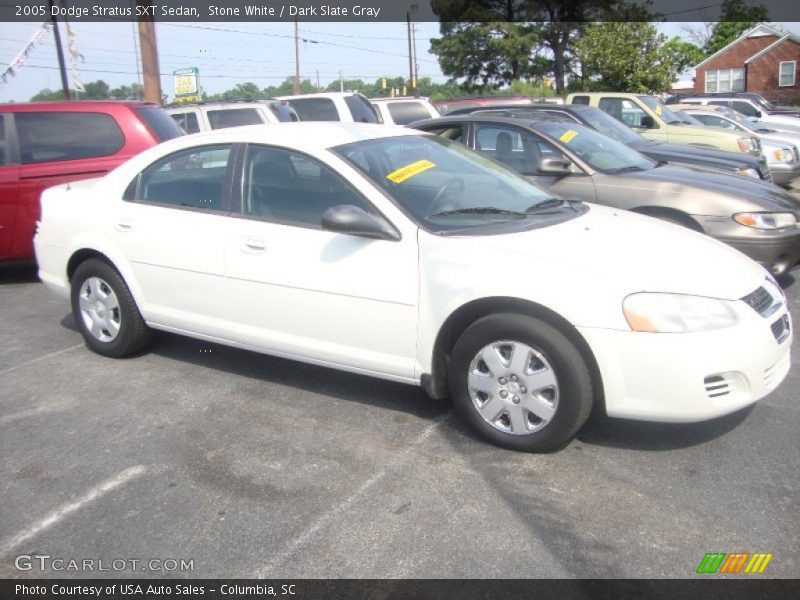 Stone White / Dark Slate Gray 2005 Dodge Stratus SXT Sedan