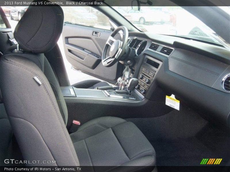 Black / Charcoal Black 2013 Ford Mustang V6 Convertible