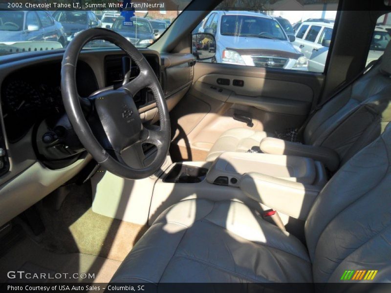 Summit White / Tan/Neutral 2002 Chevrolet Tahoe LT