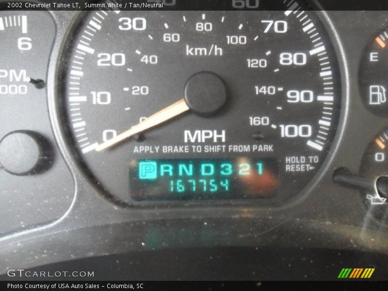 Summit White / Tan/Neutral 2002 Chevrolet Tahoe LT