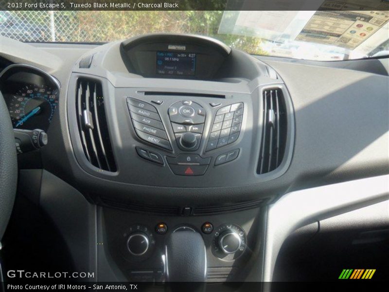 Tuxedo Black Metallic / Charcoal Black 2013 Ford Escape S