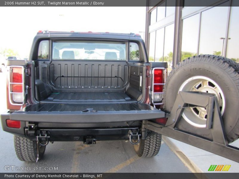  2006 H2 SUT Trunk