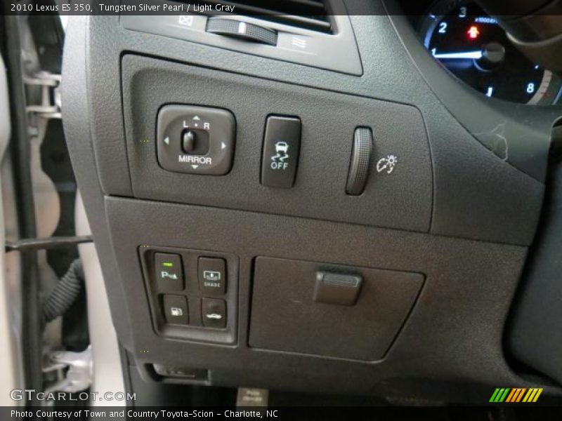 Tungsten Silver Pearl / Light Gray 2010 Lexus ES 350