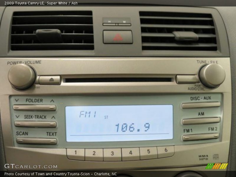 Super White / Ash 2009 Toyota Camry LE