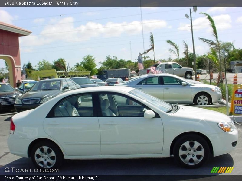 White / Gray 2008 Kia Spectra EX Sedan