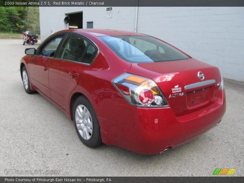 Red Brick Metallic / Charcoal 2009 Nissan Altima 2.5 S