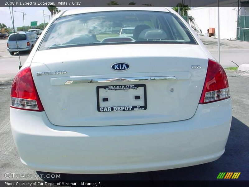 White / Gray 2008 Kia Spectra EX Sedan