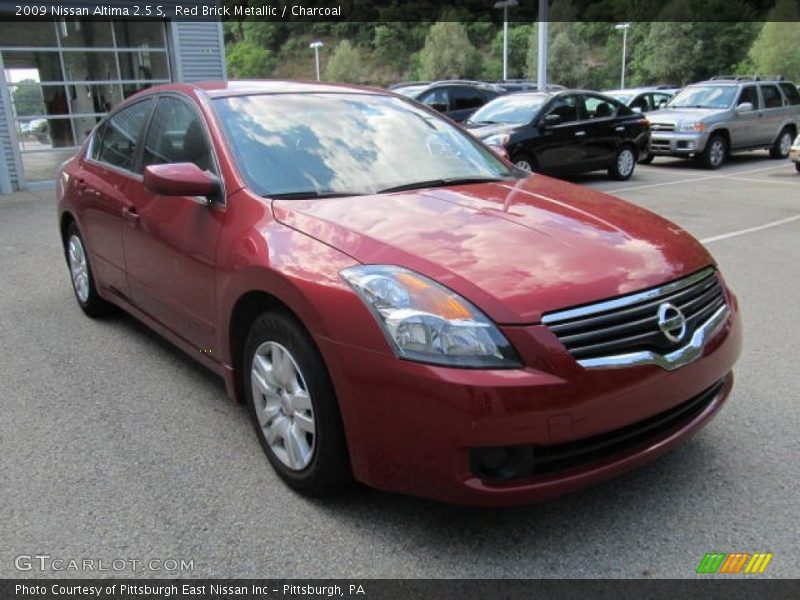 Red Brick Metallic / Charcoal 2009 Nissan Altima 2.5 S
