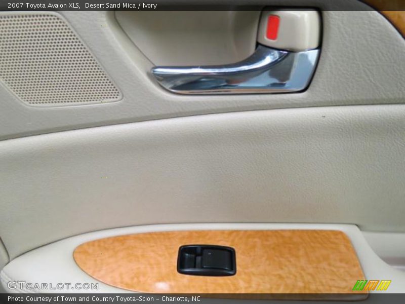Desert Sand Mica / Ivory 2007 Toyota Avalon XLS