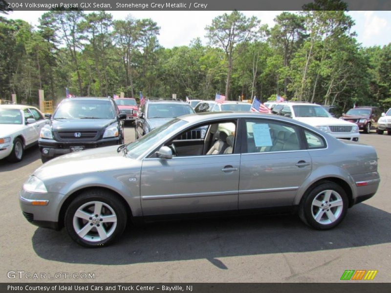 Stonehenge Grey Metallic / Grey 2004 Volkswagen Passat GLX Sedan